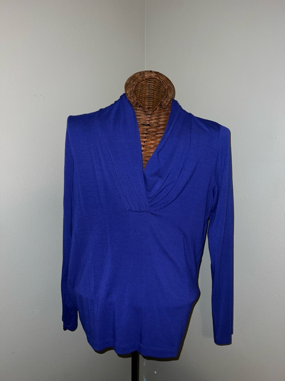 Kenneth Cole Reaction Cobalt Blue Long Sleeve Draped V-Neck Top